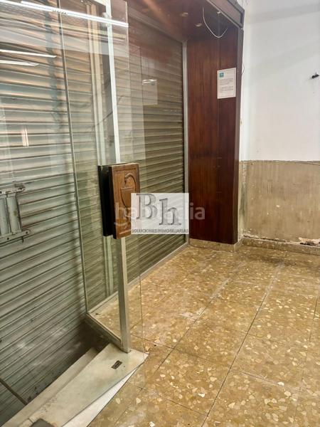 Foto 6521b1b8-fff1-4929-afc1-e1144df08057. Alquiler local comercial en avenida paloma la 8 blanhogar alquila local en tabacalera!!! en Málaga