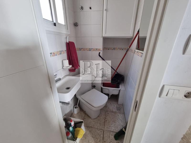 Foto a5eacb01-bca5-4629-a0d7-f2d3a7afe27d. Alquiler local comercial en avenida paloma la 8 blanhogar alquila local en tabacalera!!! en Málaga