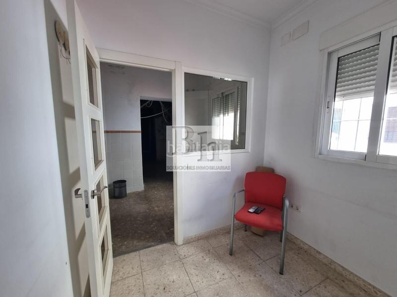 Foto ac3d89e9-c5c0-41cf-a9e5-10263c5f8b59. Miete geschäftsraum in avenida paloma la 8 in Girón - Las Delicias Málaga