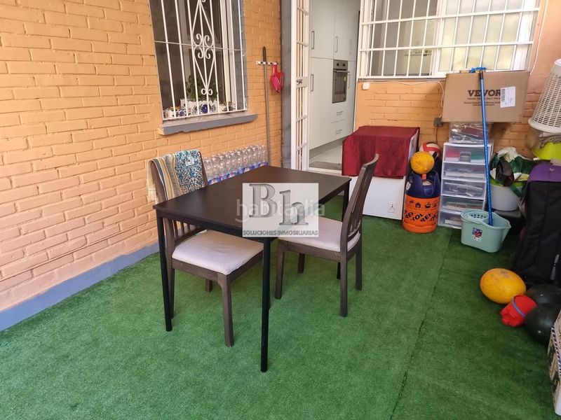 Foto d35d7c99-817e-48b8-adee-041724bfe633. Piso oportunidad en la luz! piso reformado con terraza en Málaga