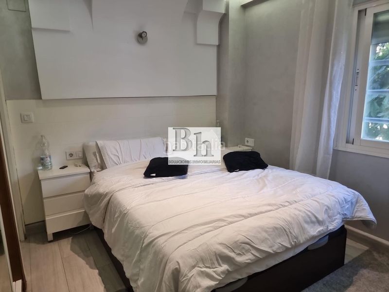 Foto f51a497a-0e2a-454d-99f3-1080c4cfa83f. Piso oportunidad en la luz! piso reformado con terraza en Málaga