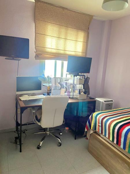 Foto b8dff4e8-527d-439e-8b99-0bfcb0d7a255. Pis amb aparcament a Puerta Blanca Málaga