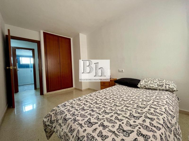 Foto 33403723-7eff-4739-8f9e-dfc5e865ceb9. Appartamento in calle rodolfo halffter 5 in Santa Cristina - San Rafael Málaga