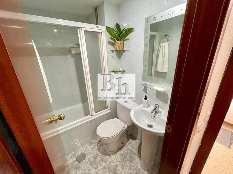 Foto 4b559d45-9d2b-4edb-b34a-48d07dfa81ed. Appartamento in calle rodolfo halffter 5 in Santa Cristina - San Rafael Málaga