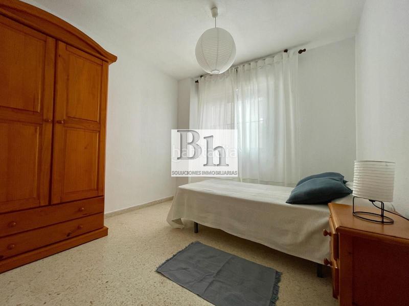 Foto 7c268745-227d-4f00-b2f7-cc6b7f9fdc06. Appartamento in calle rodolfo halffter 5 in Santa Cristina - San Rafael Málaga