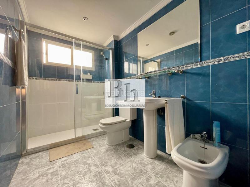 Foto 89bff30c-9ee8-48b3-b72e-3d242a531274. Appartamento in calle rodolfo halffter 5 in Santa Cristina - San Rafael Málaga