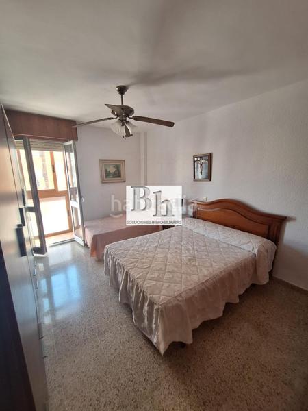 Foto bb670659-0e75-4d7f-a55f-5e4983428a69. Appartamento in Parque Ayala - Jardín de la Abadía - Huelín Málaga