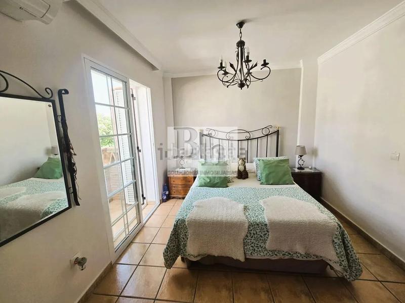 Foto c5518861-dfe6-4ec5-8cf5-76c9c6e8349d. Casa adosada blanhogar vende en Capellanía - Retamar Alhaurín de la Torre