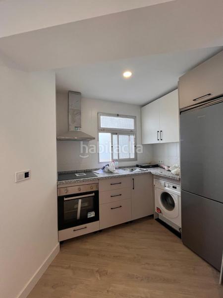 Foto 32569b4d-5e0b-4927-bd02-01f23ac46a1f. Piso  reformado en camino de Suárez en Suárez Málaga