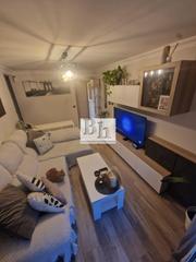 Appartement à Calle calle del comandante román, 12 12. Blanhogar vende precioso piso en zona tabacalera!!!