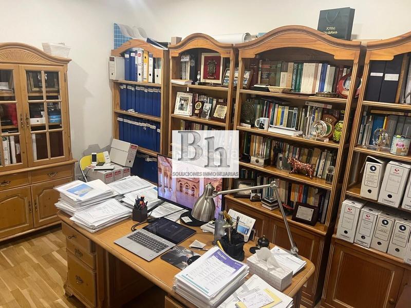 Foto 53fbc8aa-5384-4016-a0e2-b4735fe8ffae. Chalet avec parking dans Manantiales - Lagar - Cortijo Alhaurín de la Torre