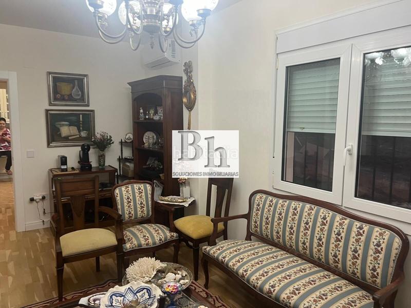 Foto bcbc3ac6-f69c-4c83-a400-cdba1ff327f9. Chalet avec parking dans Manantiales - Lagar - Cortijo Alhaurín de la Torre