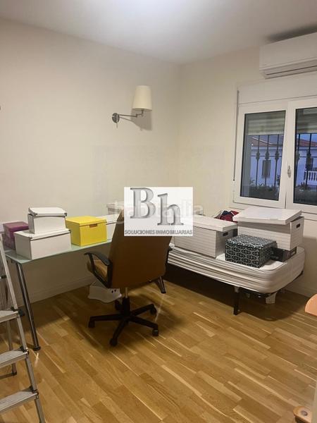 Foto c4249eed-bb54-4c46-b948-d2ebab1075b2. Chalet avec parking dans Manantiales - Lagar - Cortijo Alhaurín de la Torre