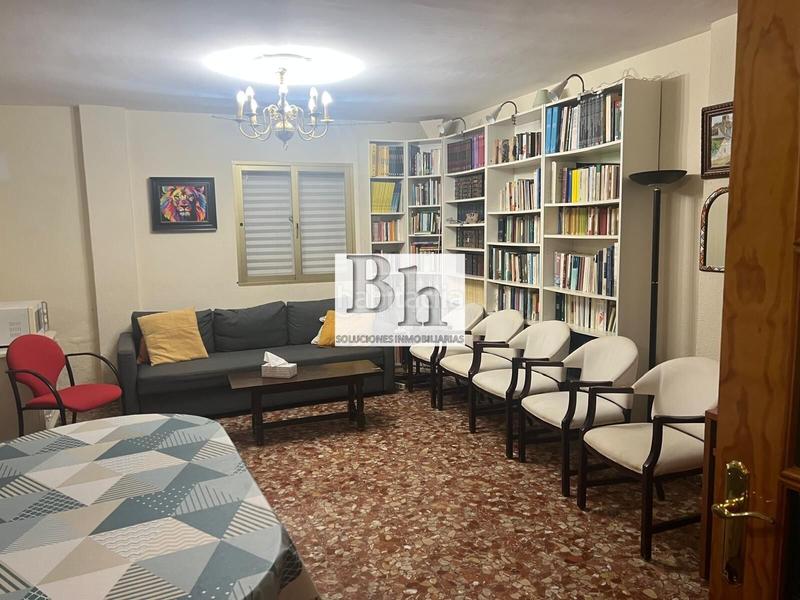 Foto c73dcb3c-9840-439f-ac94-ff7dd0966023. Chalet avec parking dans Manantiales - Lagar - Cortijo Alhaurín de la Torre