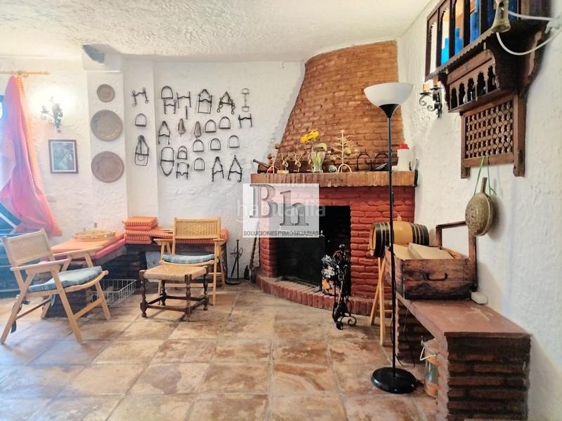 Foto e061f9ac-a7b7-4a5a-91c0-194bbd5fd488. Chalet avec parking dans Manantiales - Lagar - Cortijo Alhaurín de la Torre