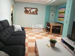 Appartement  Calle corregidor jerónimo valenzuela. Oportunidad carrefour alameda! vivienda con ascensor totalmente