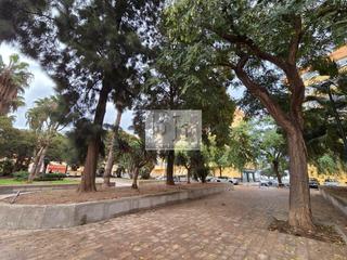 Etagenwohnung in Parque Ayala - Jardín de la Abadía - Huelín