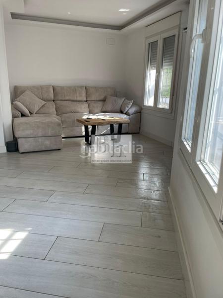 Foto 026718b6-a30e-41ea-8832-42c0ebf4e6c6. Maison jumelée avec piscine dans La Colina Torremolinos