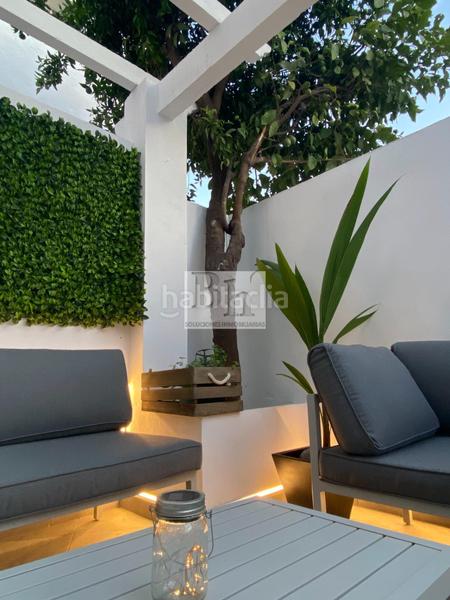 Foto 69c38631-ff0a-4f82-82c3-5163a63c516f. Maison jumelée avec piscine dans La Colina Torremolinos