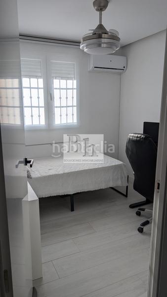 Foto 7c0172f3-3b49-489c-bfa7-2f406fdd002c. Maison jumelée avec piscine dans La Colina Torremolinos