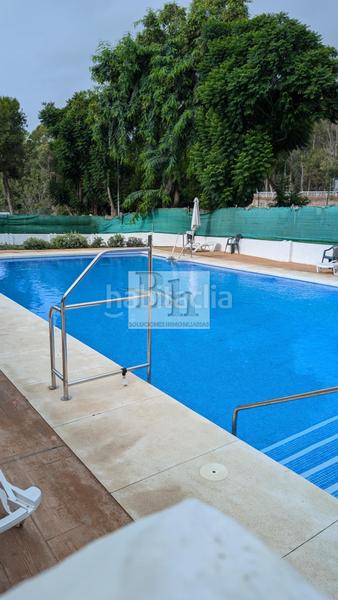 Foto a293a319-d68c-4656-aec6-90973b82c564. Maison jumelée avec piscine dans La Colina Torremolinos