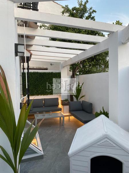 Foto fe8c3971-cece-4591-9f6b-ba2c0bc7b124. Maison jumelée avec piscine dans La Colina Torremolinos