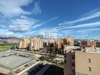 Pis a Avenida europa 116. Blanhogar vende fantástico piso con vistas despejadas!!!!