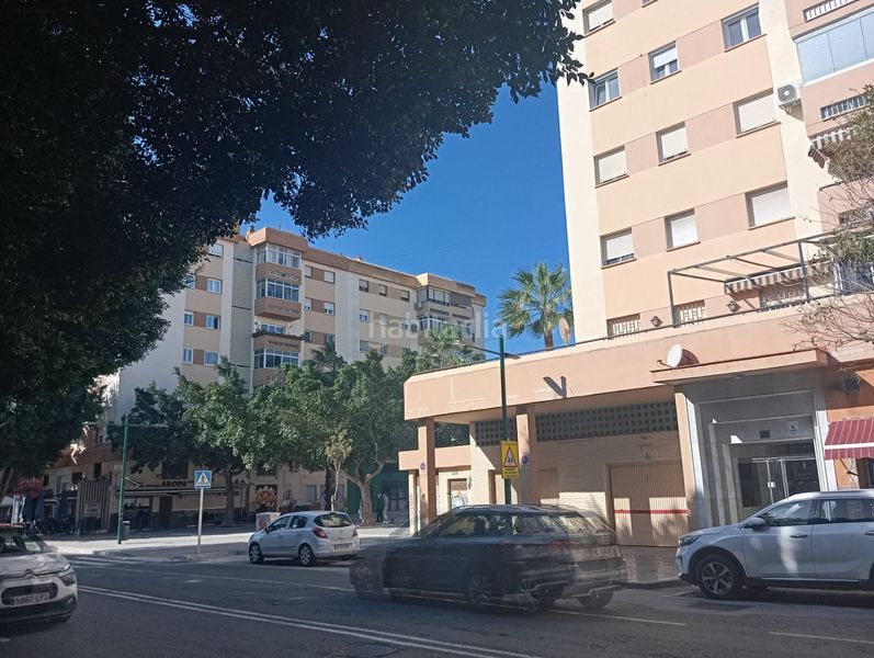 Foto f4c7da8b-275a-4c3b-bb56-d853ca8511aa. Pis amb calefacció aparcament a Los Guindos - Parque Mediterráneo - Santa Paula Málaga