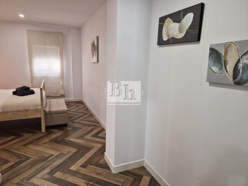 Foto 6f9a2304-a616-467c-9d92-0c3c4ed8e2e4. Piso blanhogar vende piso en perchel sur planta 2 sin ascensor en Málaga