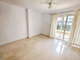 Apartament a Manantiales-Estación de Autobuses. Blanhogar vende apartamento en torremolinos