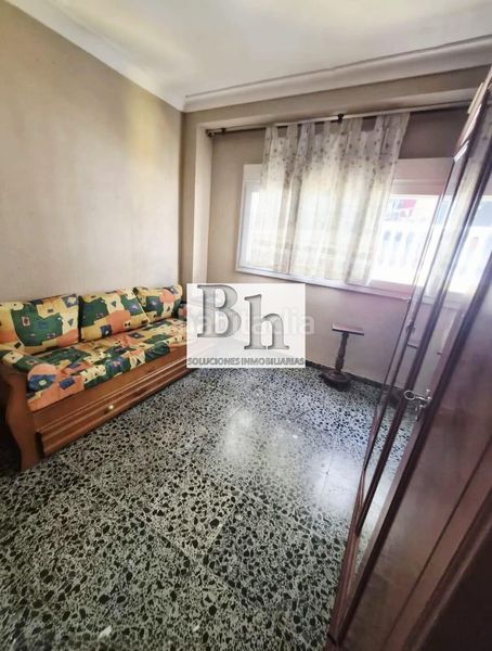 Foto c1546a91-759b-4561-a65b-3d3b46e7a3ce. Casa adossada a El Molinillo - Capuchinos Málaga