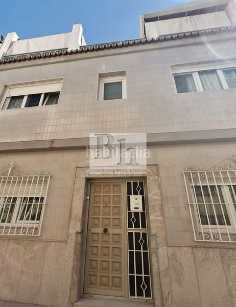 Foto dce3cfc4-9dc3-4132-b4d6-1344914258c4. Casa adossada a El Molinillo - Capuchinos Málaga