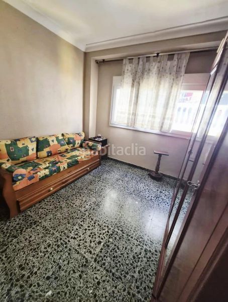 Foto e0dc7eff-d584-4e69-96f3-64a337198eb6. Casa adossada a El Molinillo - Capuchinos Málaga