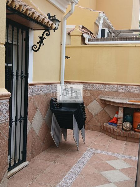 Foto 3cff1c57-46b9-4000-a873-5803bce50f2e. Chalet mit parking pool in Distrito Zeta - Recinto Ferial Cortijo de Torres Málaga