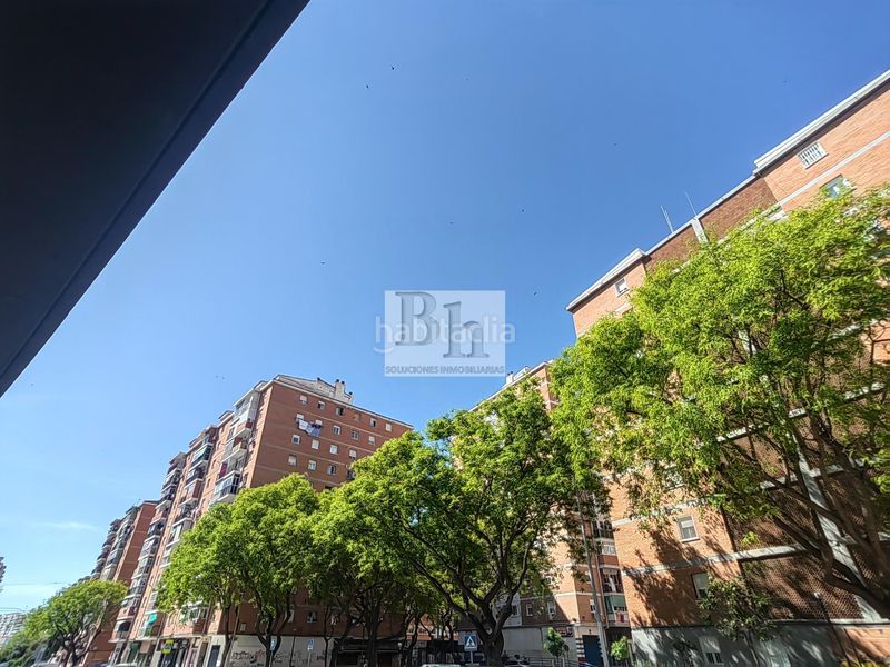 Foto 705869d1-02d3-421a-a596-3840a989656c. Pis a calle gaucin 21 a La Luz - El Torcal Málaga