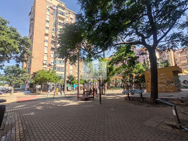 Foto 748c2df7-71af-4a5d-b434-e41c4d0abacd. Pis a calle gaucin 21 a La Luz - El Torcal Málaga