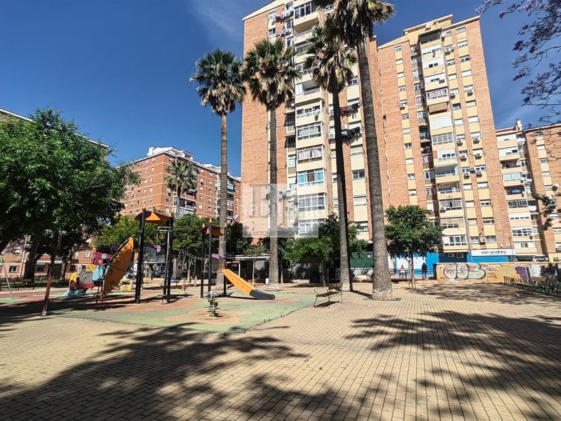 Foto c906cd8b-22a7-497d-b4d9-63188e29259a. Pis a calle gaucin 21 a La Luz - El Torcal Málaga