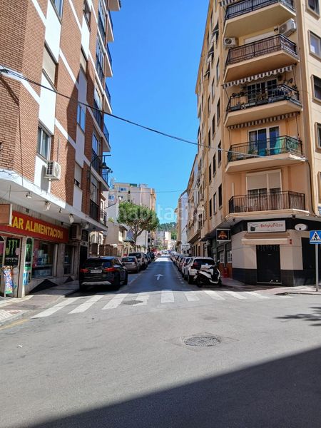 Foto e4ecb376-94bc-449b-9f9e-9bb60a7d8edc. Pis a Gibralfaro Málaga