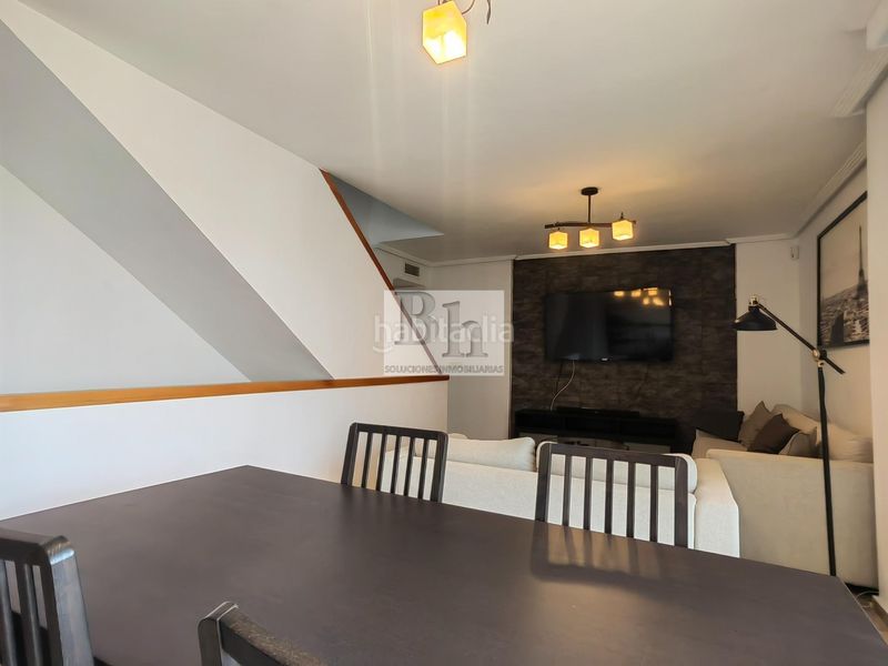 Foto 195839e7-0d59-4cc5-914a-684577efaa10. Àtic amb aparcament piscina a El Consul - Ciudad Universitaria - El Romeral Málaga
