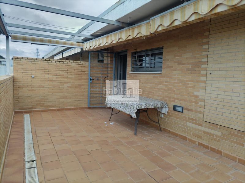 Foto a7d01bc8-f02d-4f72-98a3-32536f45f51b. Àtic amb aparcament piscina a El Consul - Ciudad Universitaria - El Romeral Málaga