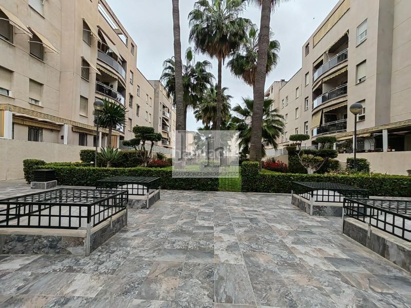 Foto 878953a6-6e98-42d4-a838-853198b580ea. Àtic amb calefacció aparcament piscina a Churriana - El Pizarrillo - La Noria - Guadalsol Málaga