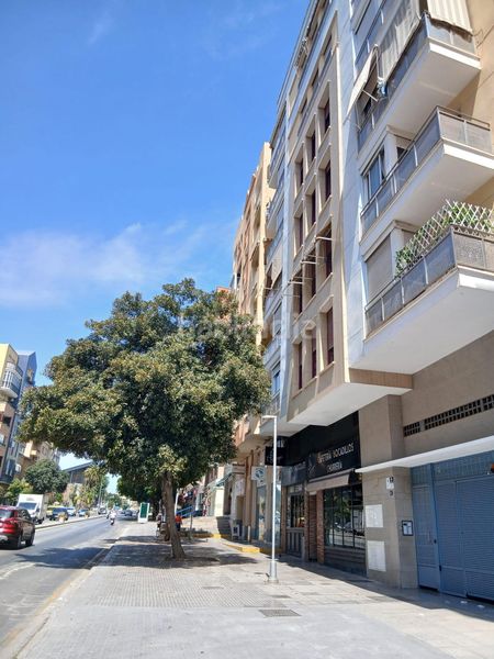 Foto d99875a2-73ae-45eb-a980-371c3e8163dc. Aparcament cotxe a La Florida - Parque Norte Málaga