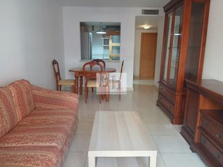 Affitto Appartamento  Calle martínez maldonado. Oportunidad se alquila piso en el centro de 1 dormitorio, salón