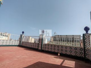 Casa a Los Castillejos - La Trinidad. Blanhogar vende casa con gran terraza!!!