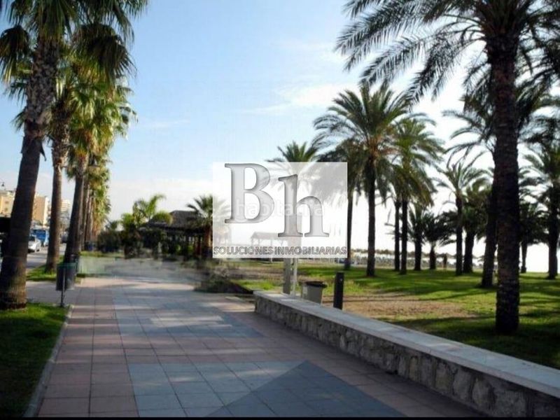 Foto bdc9d821-1a71-4ef0-8f29-f724a86ea9de. Estudi amb piscina a Manantiales-Estación de Autobuses Torremolinos