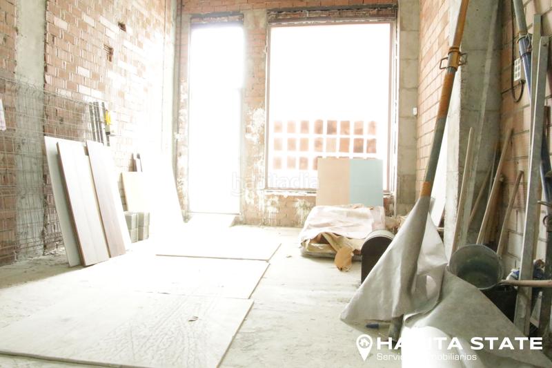 Foto 17798b91-8888-480d-96fe-c8857b0e3572. Affitto locale commerciale in calle médico francisco pérez company 19 in Almería