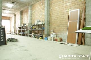 Business premise in Calle Médico Francisco Pérez Company 19