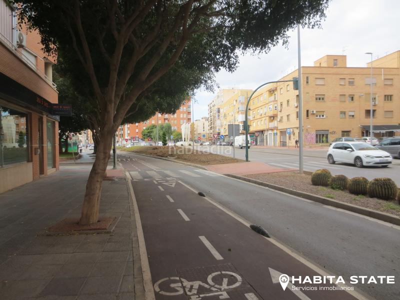 Foto 736b03f2-d456-4d78-bad6-b9c3c8a16b22. Affitto locale commerciale in calle ortega y gasset 1 in Almería