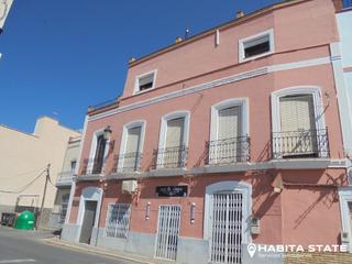 Maison jumelée à Calle ramon gonzalez 2. Se vende casa señorial en tabernas