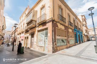 Edificio in Calle castelar 6. **casa histórica centro de almería**